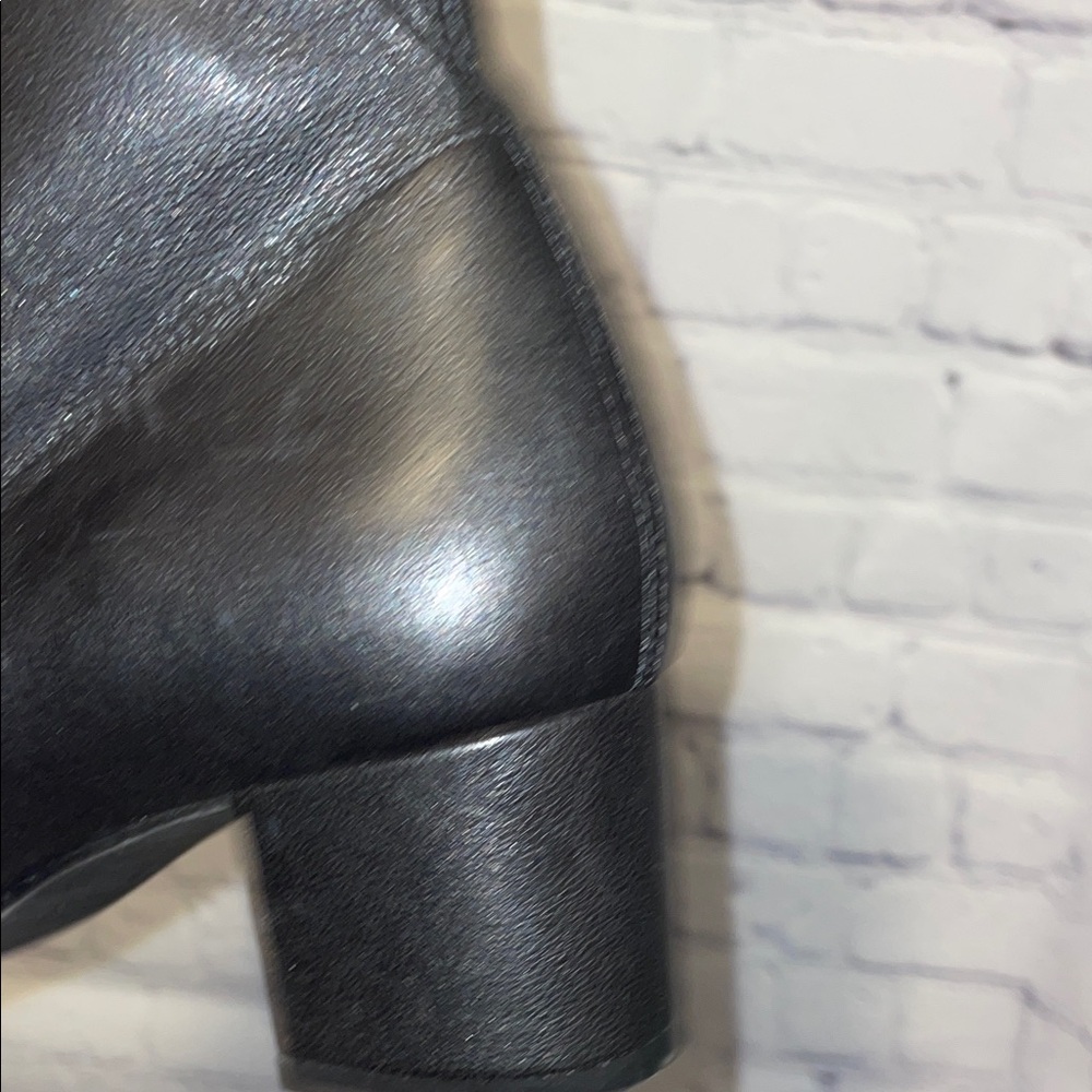 Stuart Weitzman Black Heeled Boots Size 8 Leather Designer Ankle/Booties - Picture 10 of 13